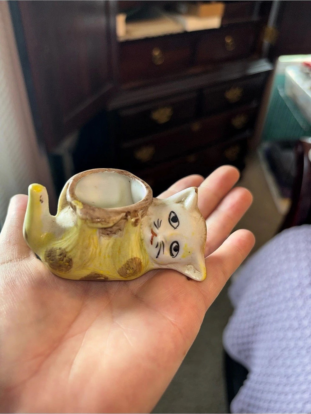 Vintage porcelain Cat Planter or toothpick holder from Japan